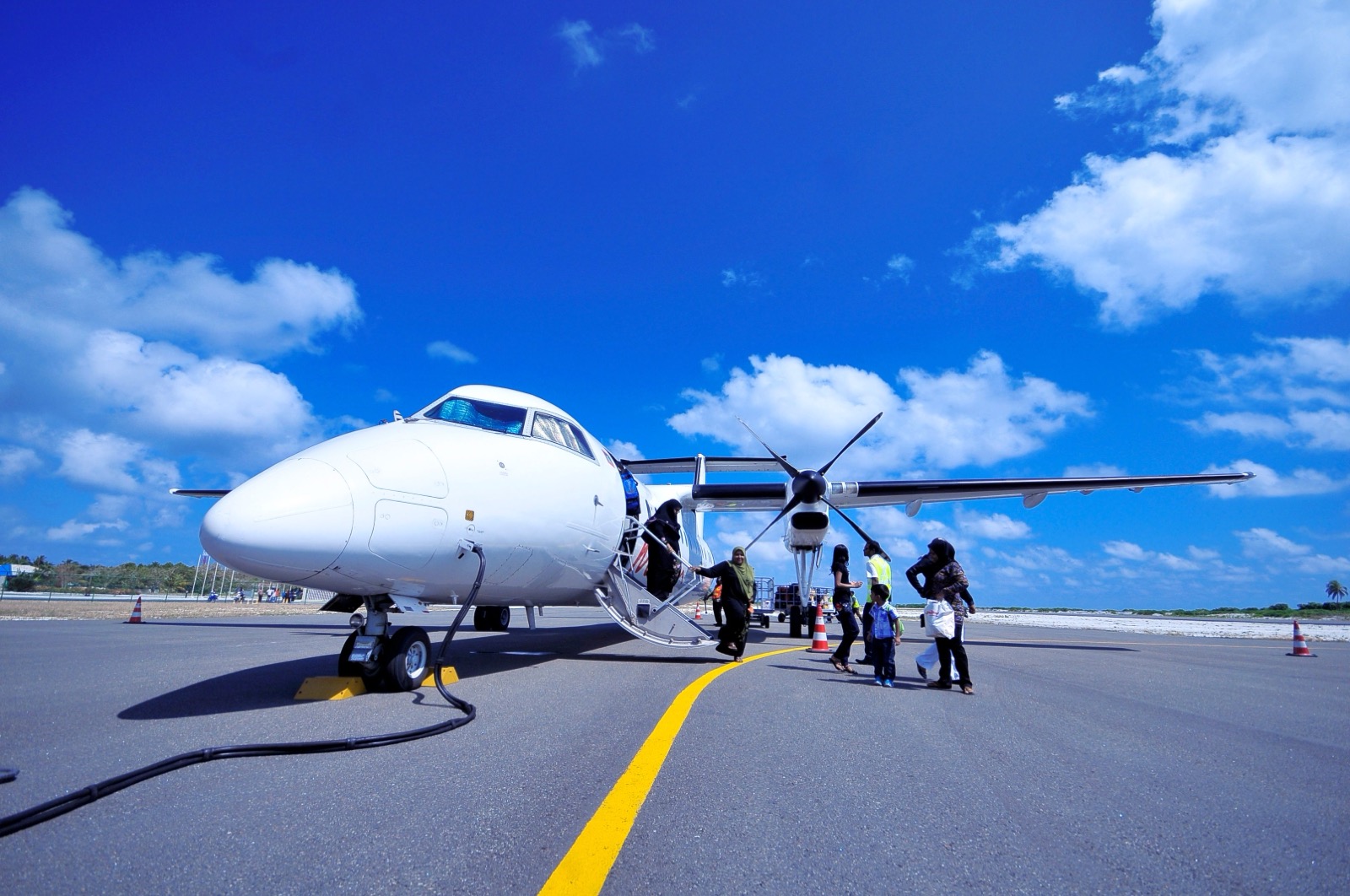 Jet exterior